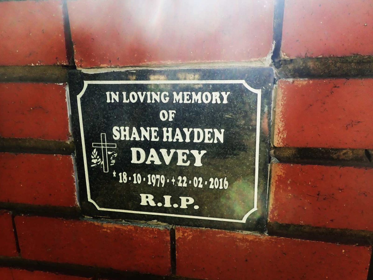 DAVEY Shane Hayden 1979-2016