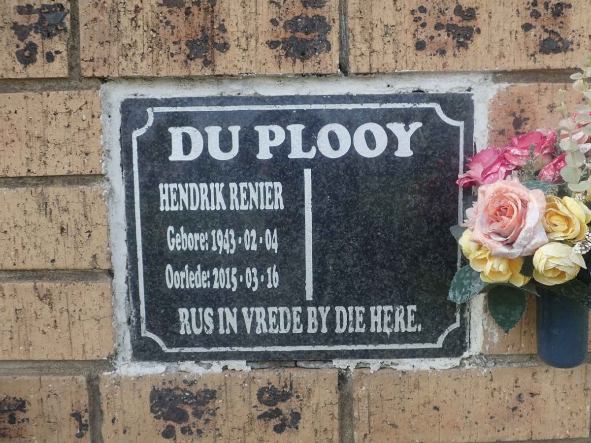 PLOOY Hendrik Renier, du 1943-2015