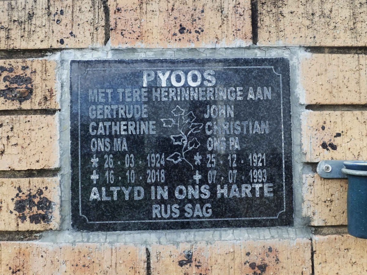PYOOS John Christian 1921-1993 &amp; Gertrude Catherine 1924-2018