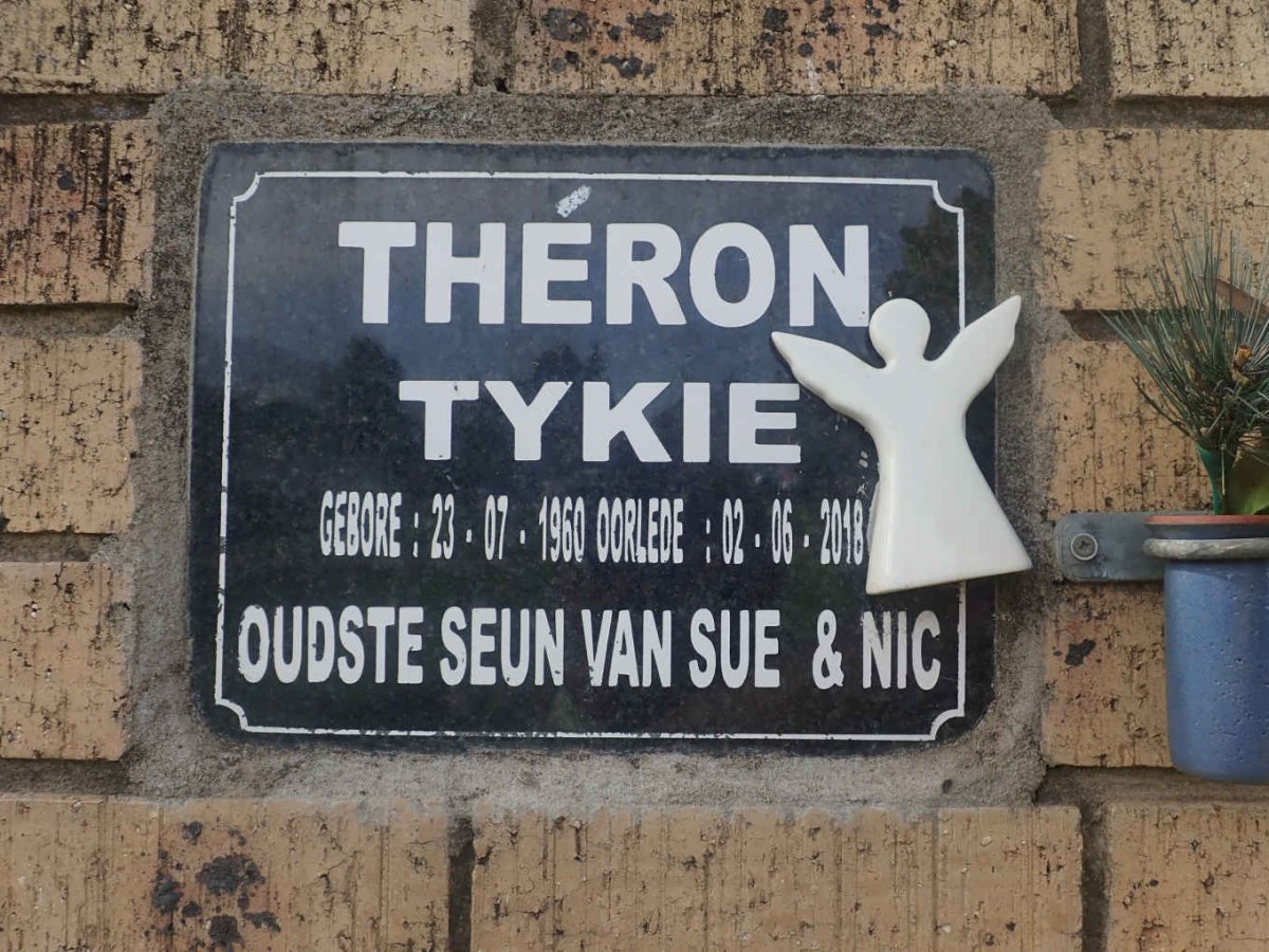 THÉRON Tykie 1960-2018