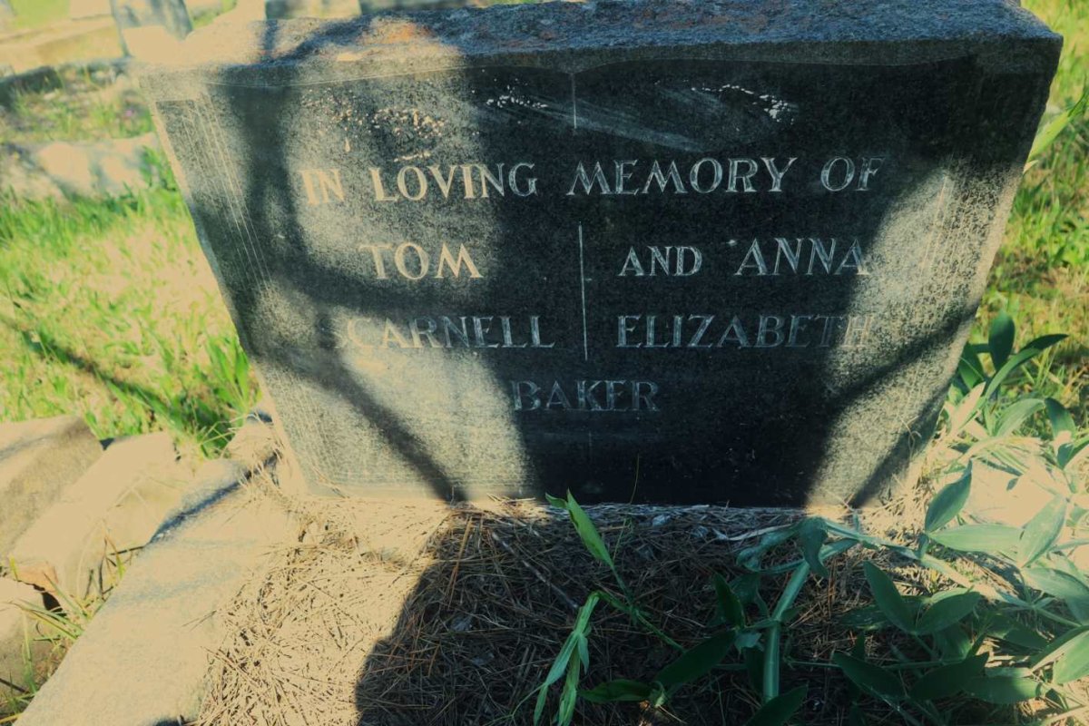 BAKER Tom Scarnell &amp; Anna Elizabeth