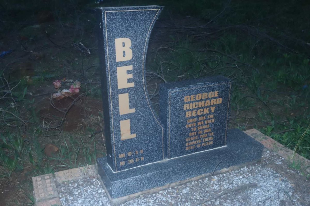 BELL George Richard Becky 1937-2005