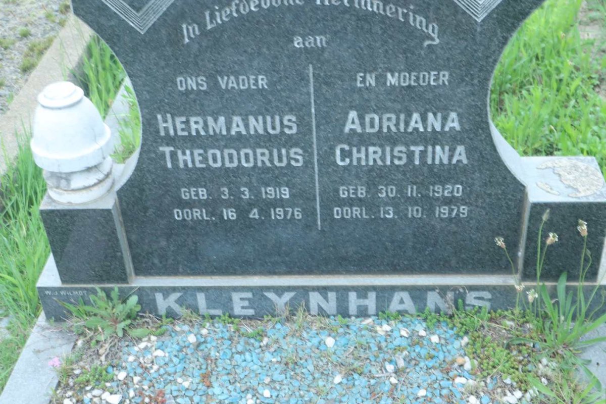 KLEYNHANS Hermanus Theodorus 1919-1976 &amp; Adriana Christina 1920-1979