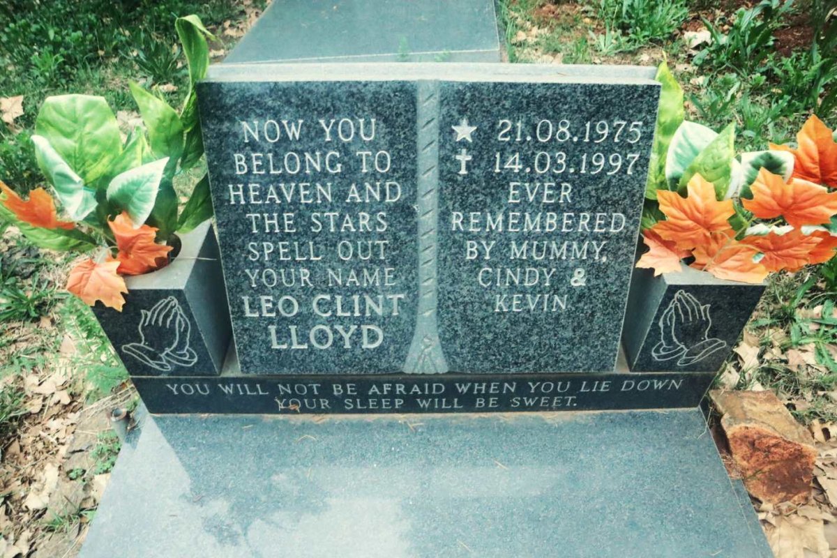 LLOYD Leo Clint 1975-1997