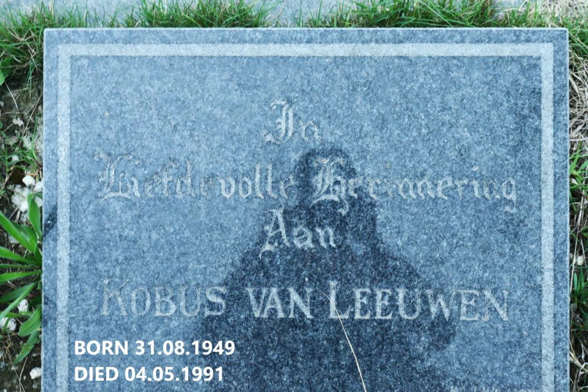 LEEUWEN Kobus, van 1949-1991