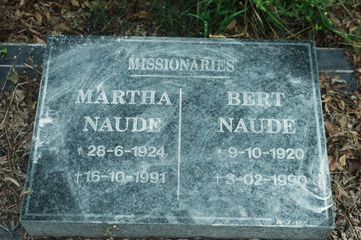 NAUDE Bert 1920-1990 &amp; Martha 1924-1991