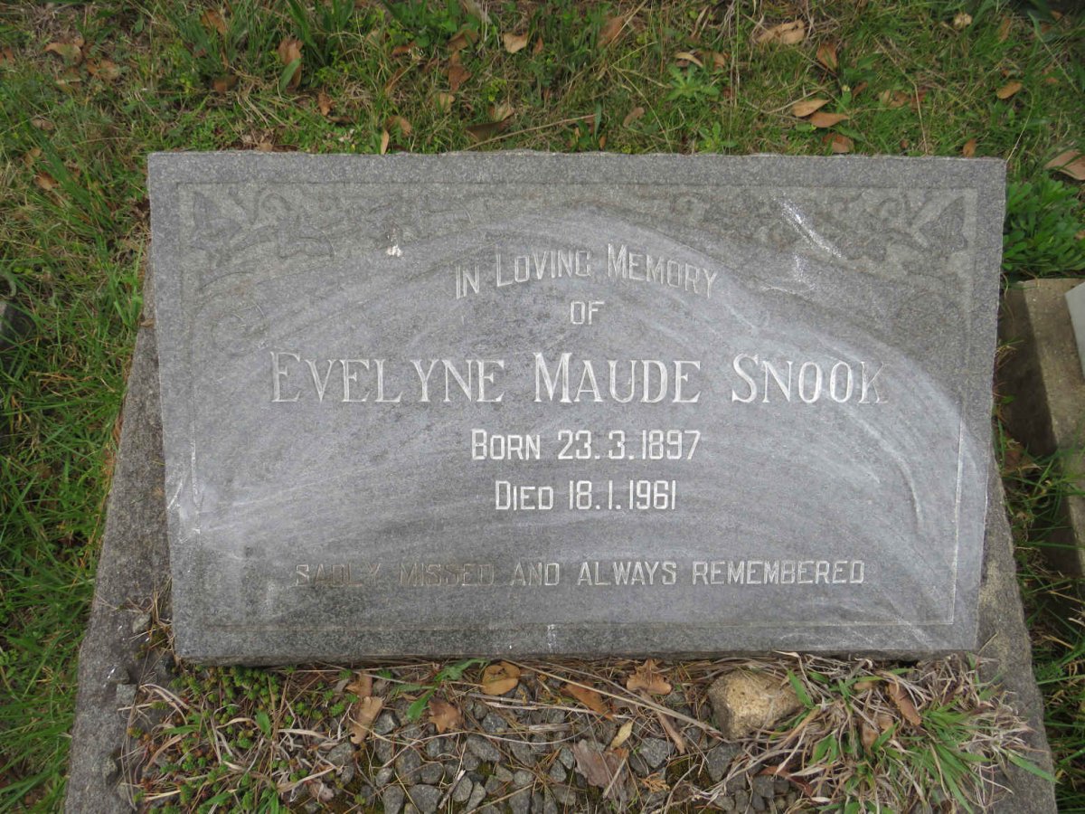 SNOOK Evelyne Maude 1897-1961