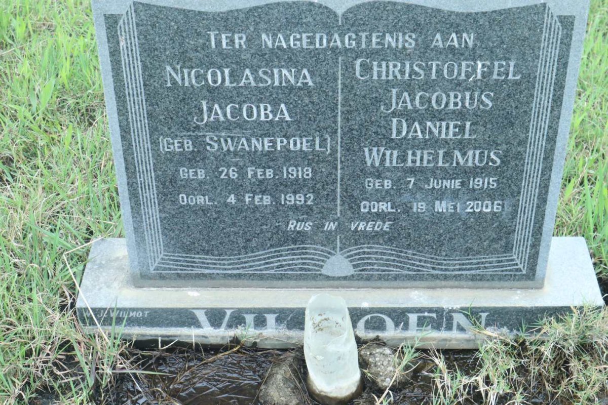 VILJOEN Christoffel Jacobus Daniel Wilhelmus 1915-2006 &amp; Nicolasina Jacoba SWANEPOEL 1918-1992
