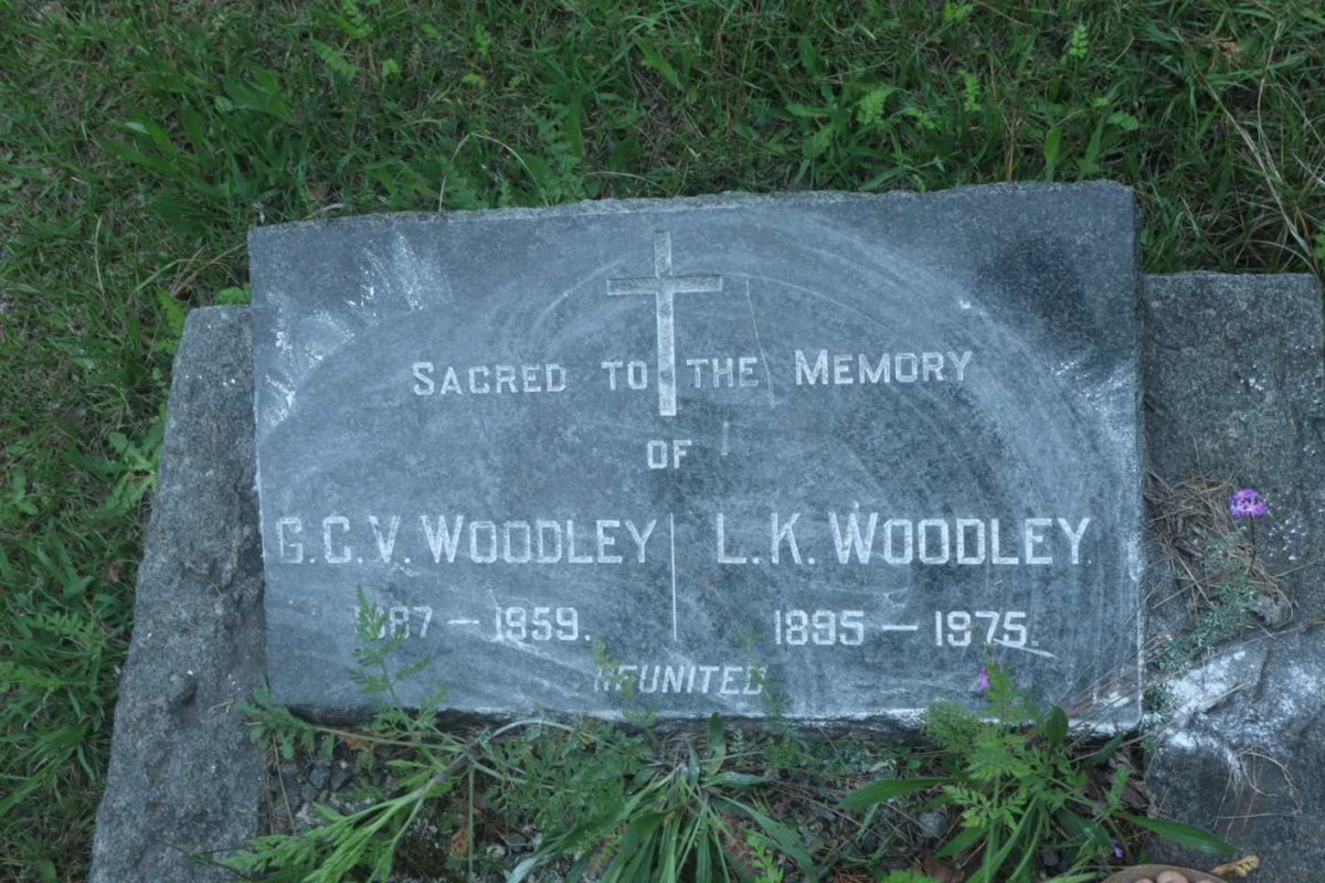 WOODLEY G.C.V. 1887-1959 &amp; L.K. 1895-1975