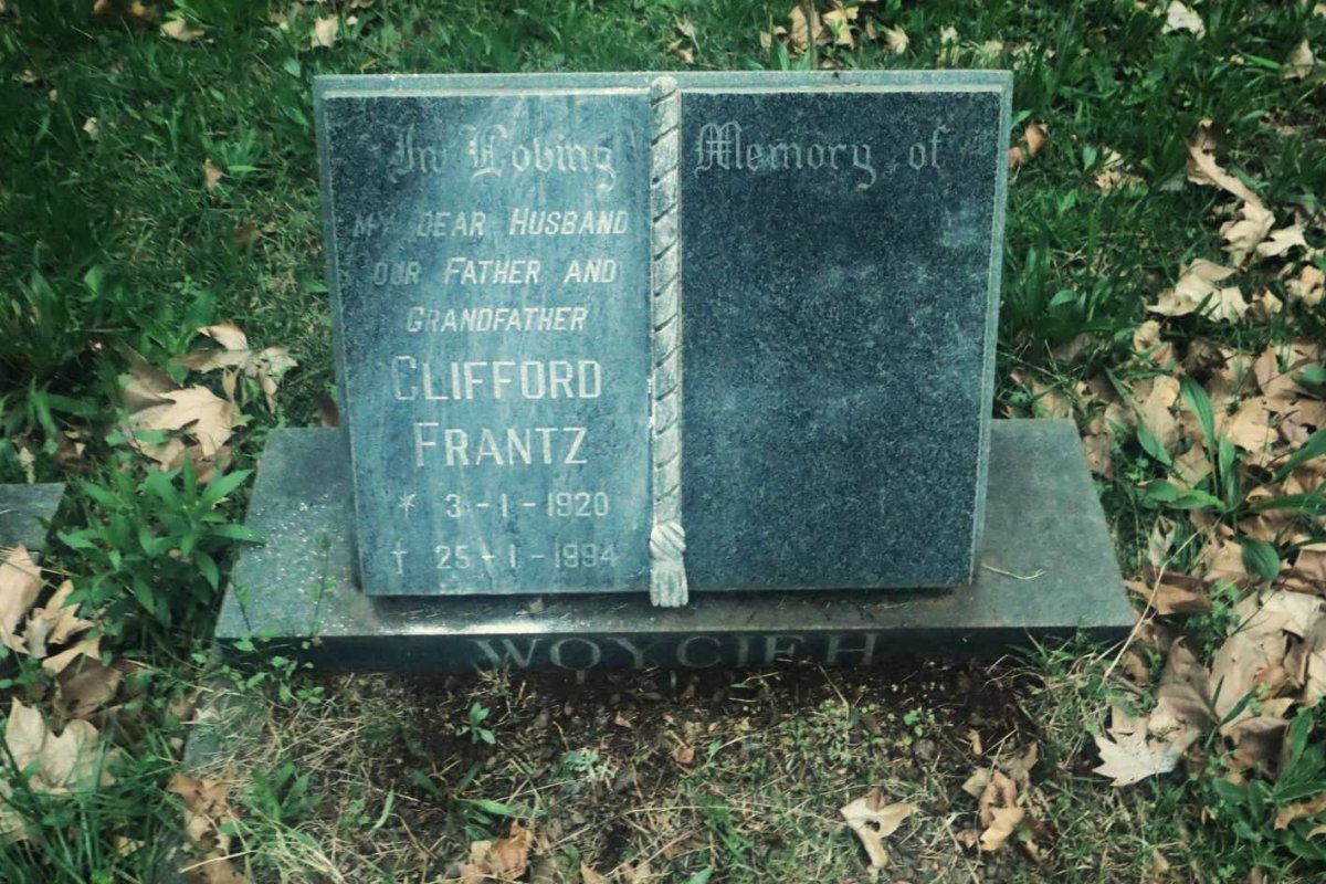 WOYCIEH Clifford Frantz 1920-1994