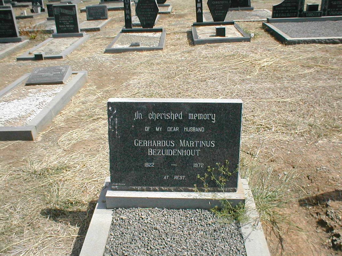 BEZUIDENHOUT Gerhardus Martinus 1922-1972