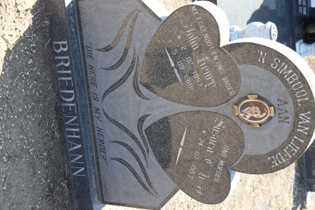 BRIEDENHANN John Henry 1957-1988 &amp; Susara C.H.J. 1957-