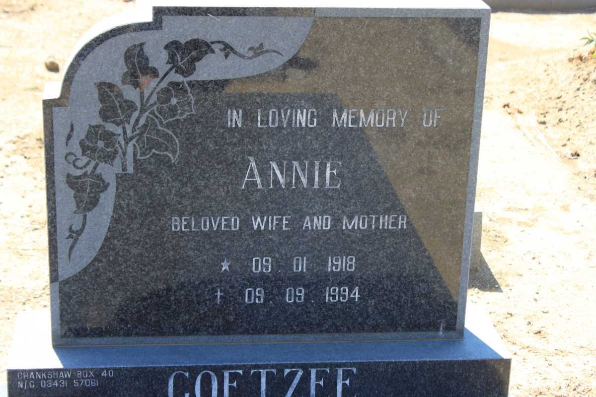 COETZEE Annie 1918-1994