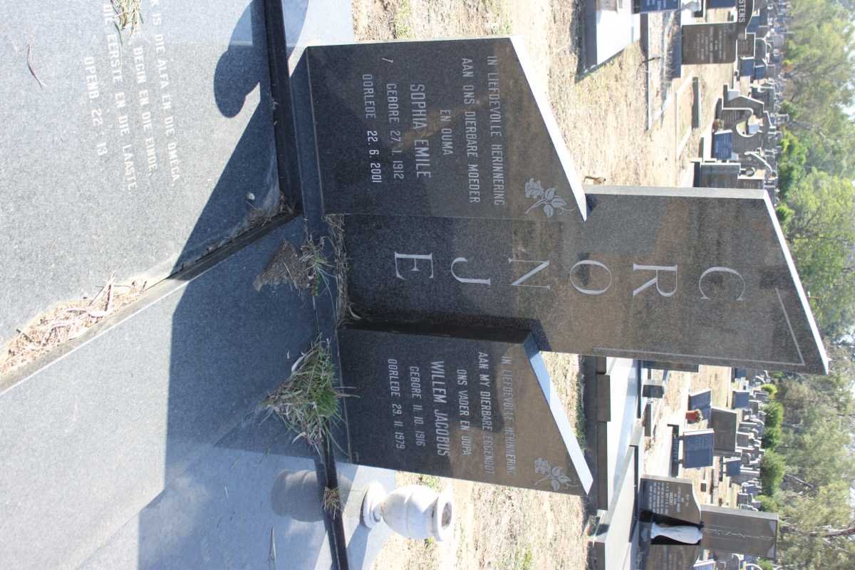 CRONJE Willem Jacobus 1916-1979 &amp; Sophia Emile 1912-2001