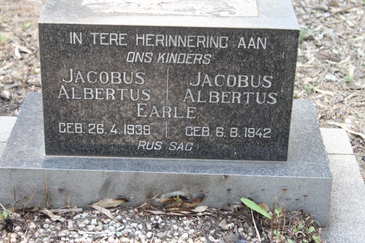 EARLE Jacobus Albertus -1939 :: EARLE Jacobus Albertus -1942