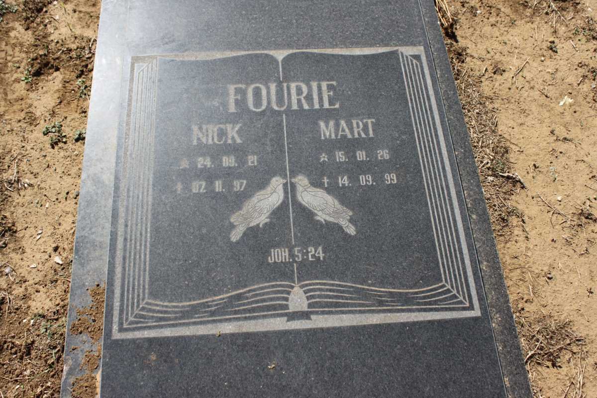 FOURIE Nick 1921-1997 &amp; Mart 1926-1999