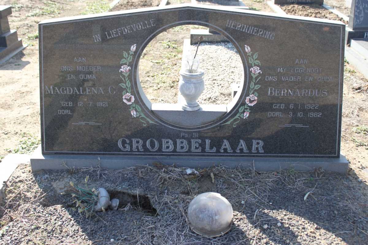 GROBBELAAR Bernardus 1922-1982 &amp; Magdalena C. 1921-