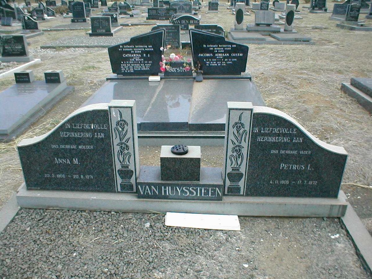 HUYSSTEEN Petrus L., van 1905-1972 &amp; Anna M. 1908-1971