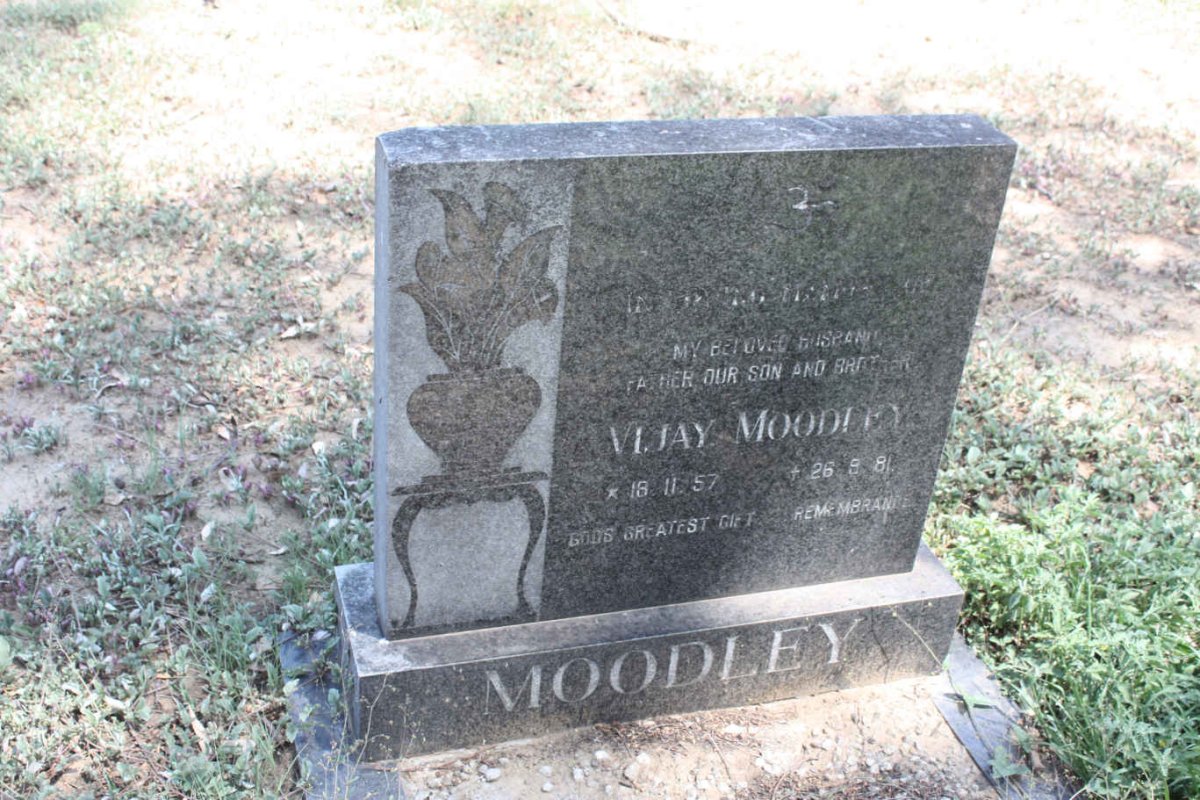 MOODLEY Vijay 1957-1981
