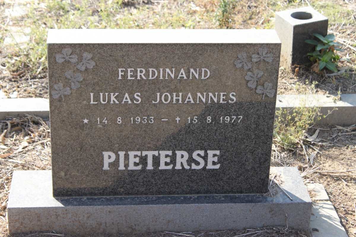 PIETERSE Ferdinand Johannes 1933-1977