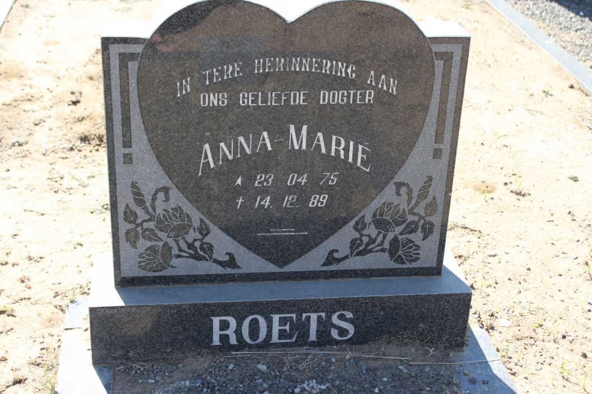 ROETS Anna-Marie 1975-1989