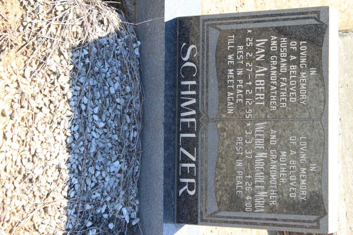 SCHMELZER Ivan Albert 1927-1995 &amp; Valerie Margaret Maria 1937-2000
