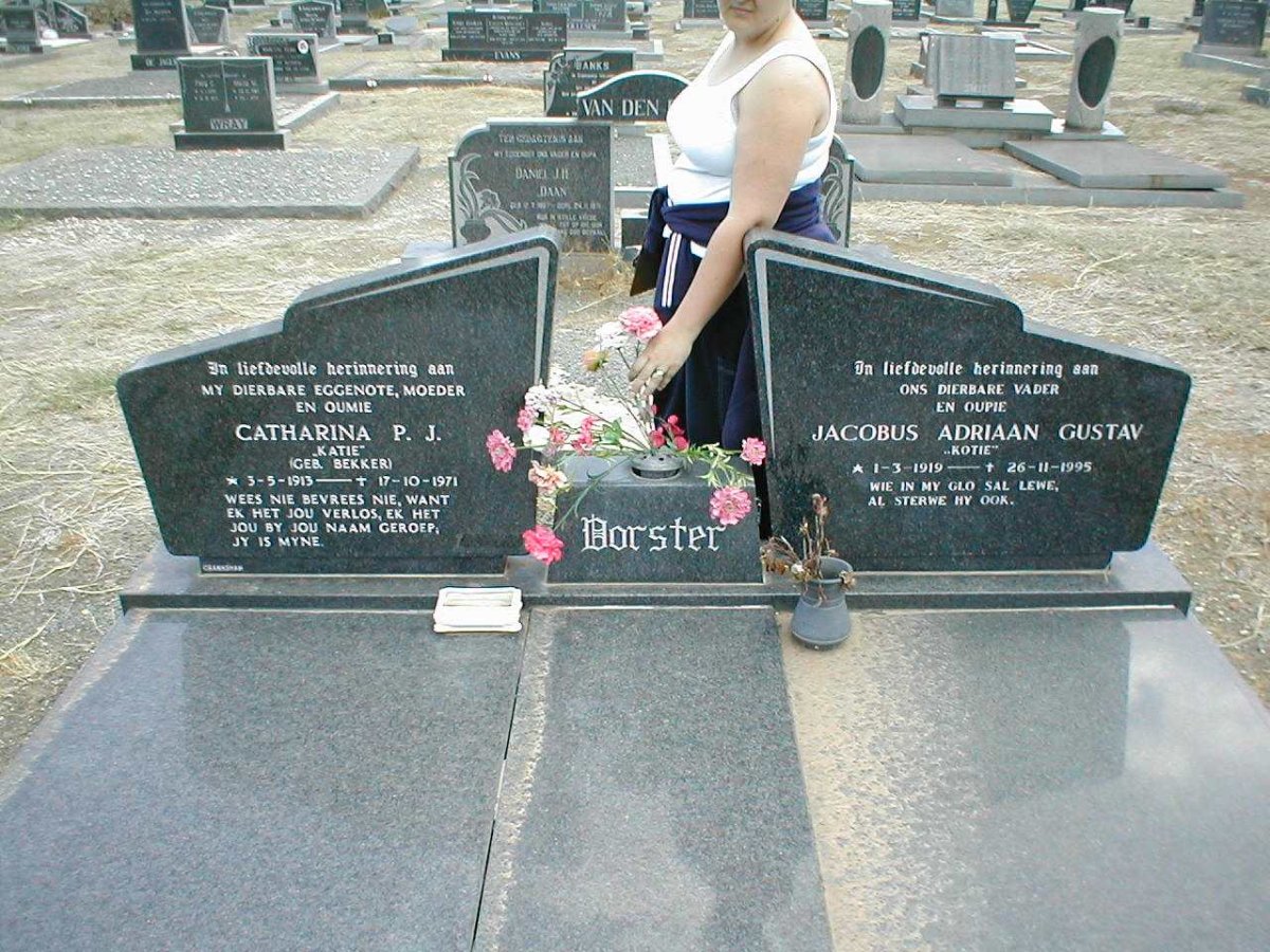 VORSTER Jacobus Adriaan Gustav 1919-1995 &amp; Catharina P.J. BEKKER 1913-1971
