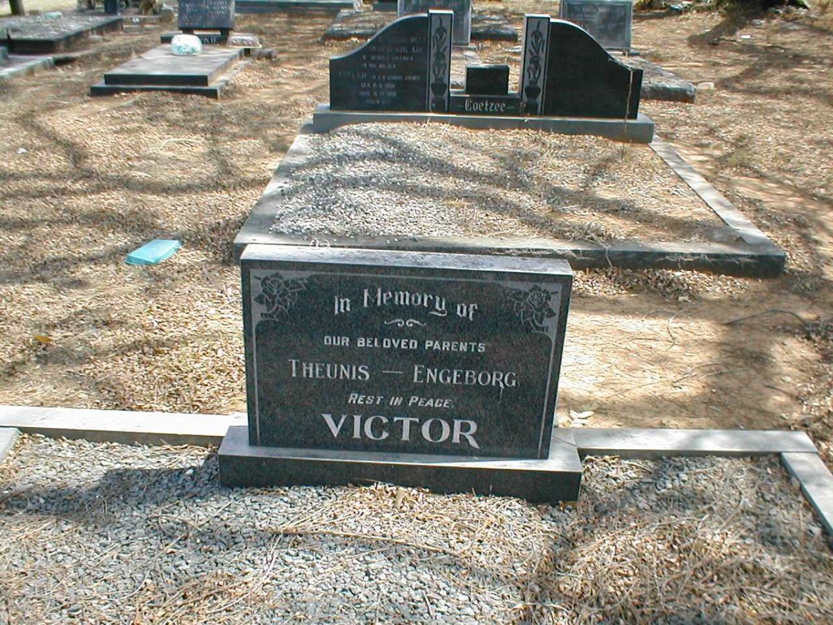 VICTOR Theunis &amp; Engeborg