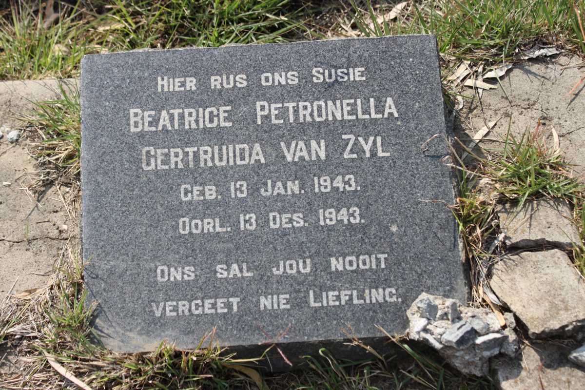 ZYL Beatrice Petronella Gertruida, van 1943-1943