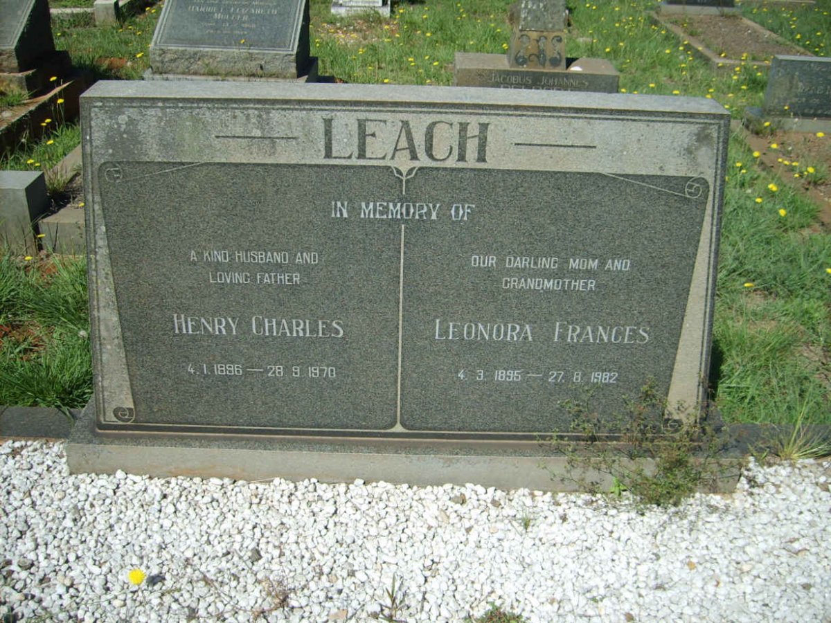LEACH Henry Charles 1896-1970 &amp; Leonora Frances 1895-1982