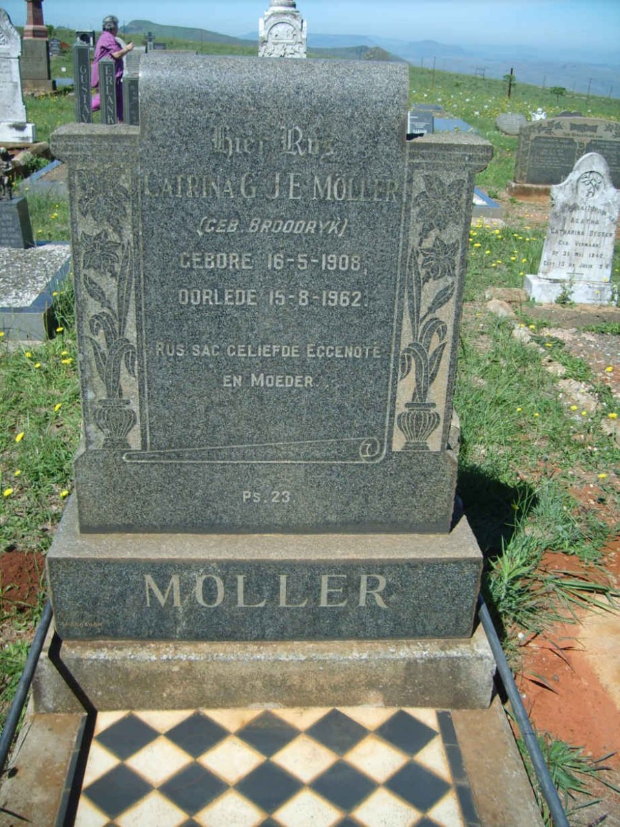 MOLLER Catrina G.J.E. nee BROODRYK 1908-1962
