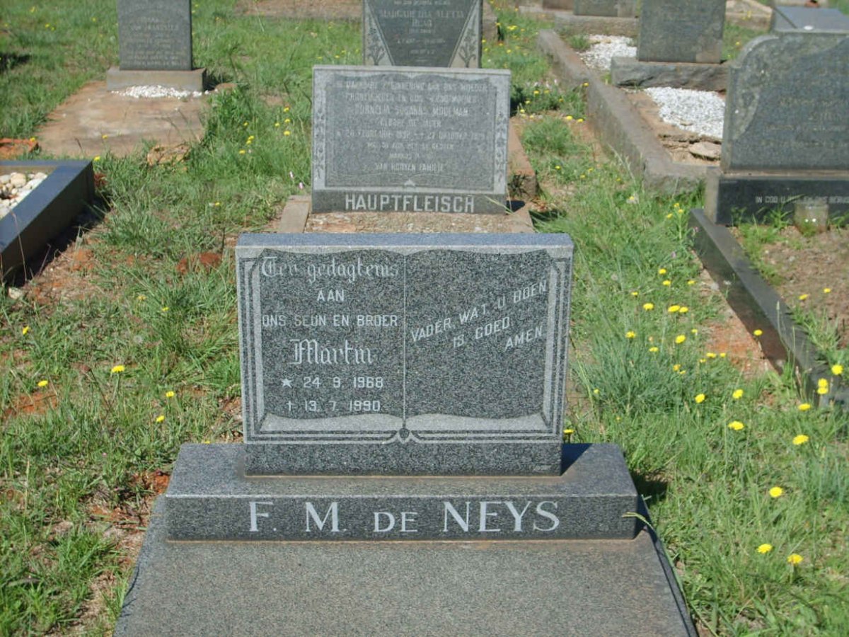 NEYS F.M. de 1968-1990