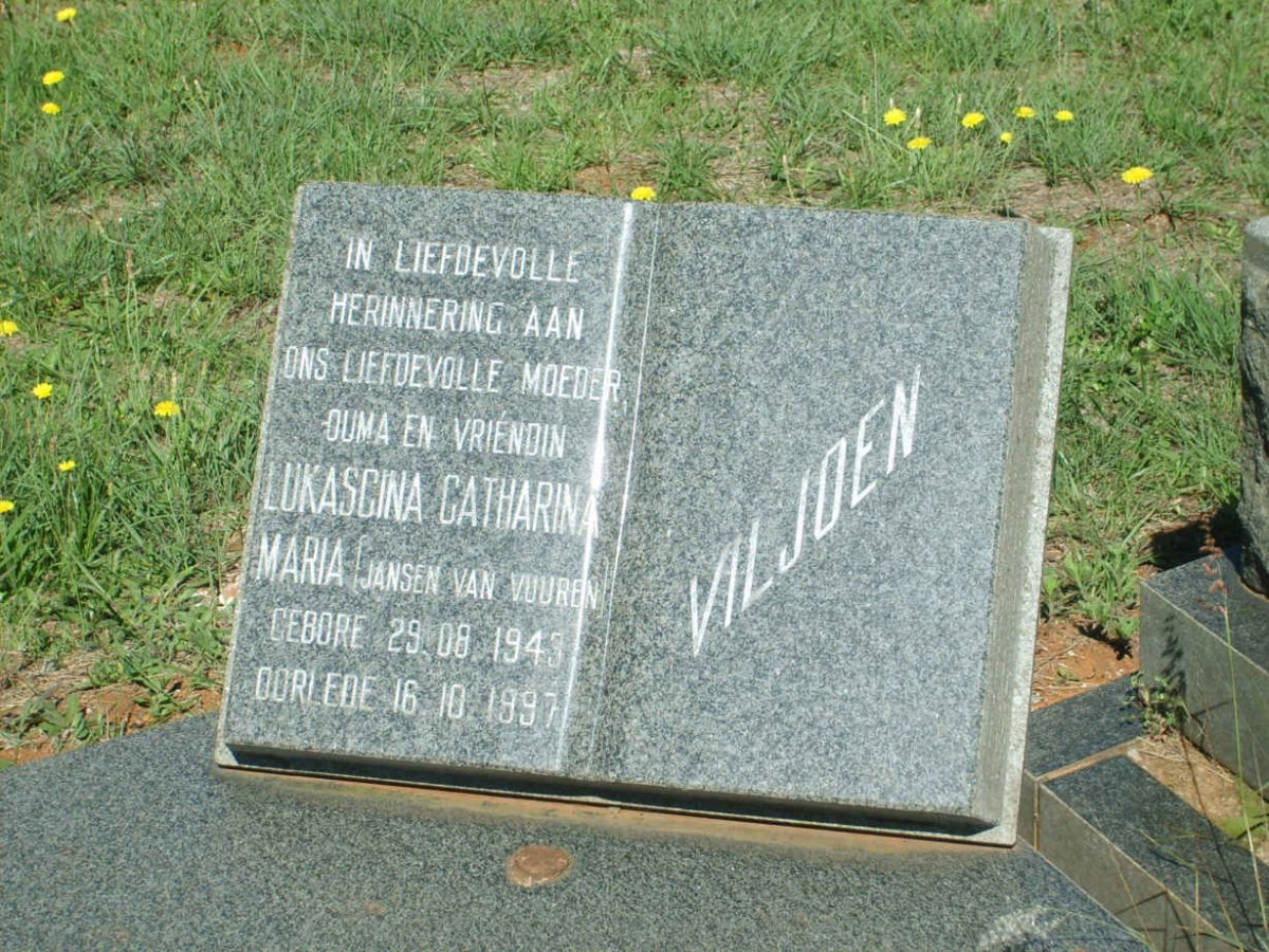 VILJOEN Lukascina Catharina Maria nee JANSEN VAN VUUREN 1943-1997
