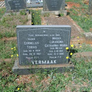 VERMAAK Cornelius Tobias 1904-1967 &amp; Lukascina Catharina Maria MEYER 1914-1990