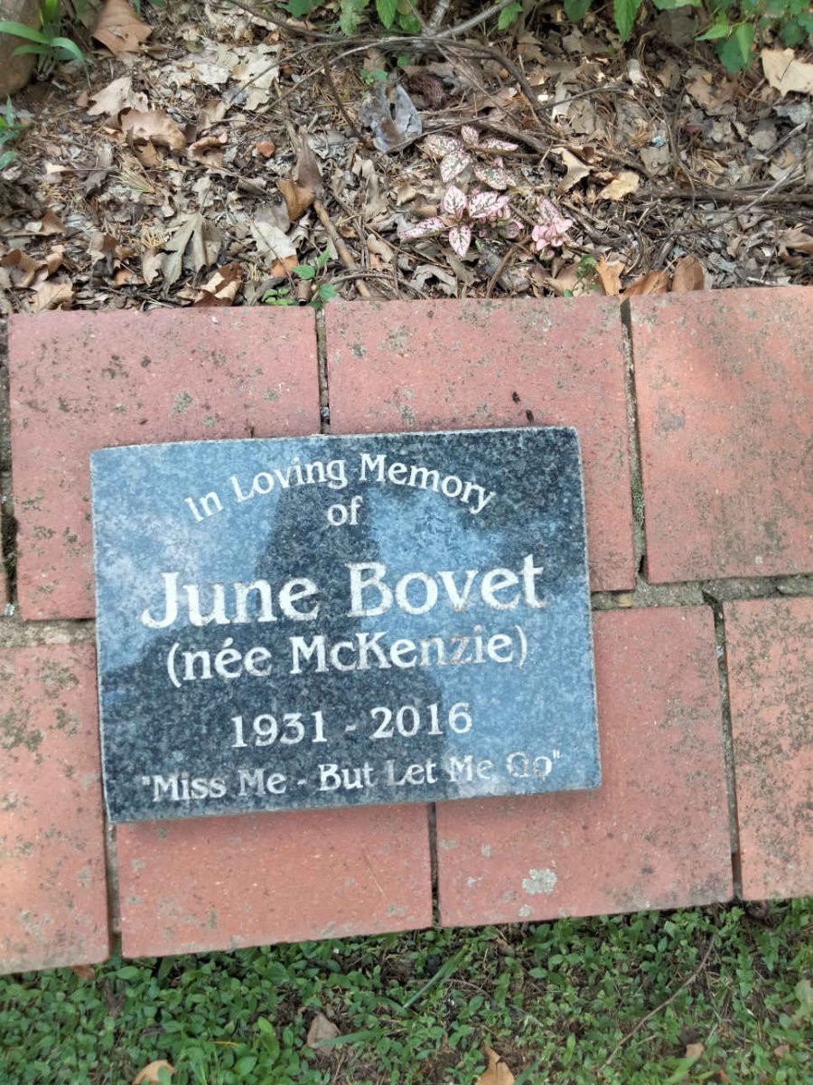 BOVET June nee MCKENZIE 1931-2016