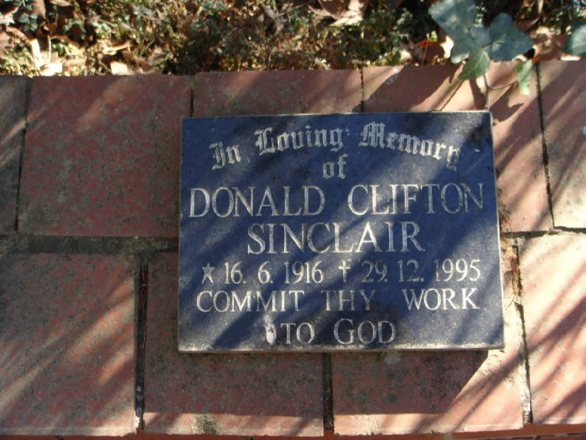 SINCLAIR Donald Clifton 1916-1995