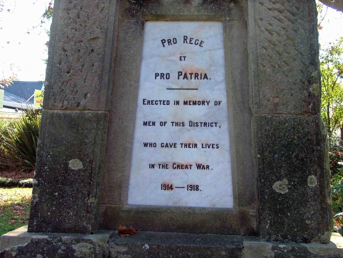 Nottingham Rd  War Memorial_2