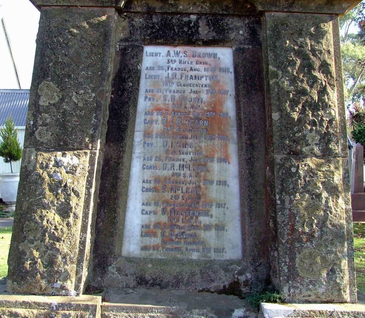 Nottingham Rd  War Memorial_3