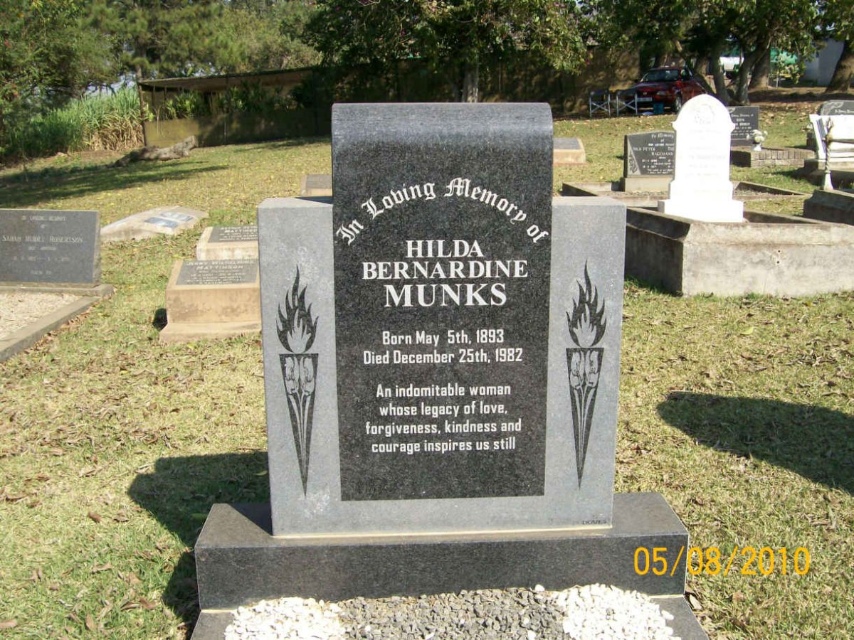 MUNKS Hilda Bernardine 1893-1982