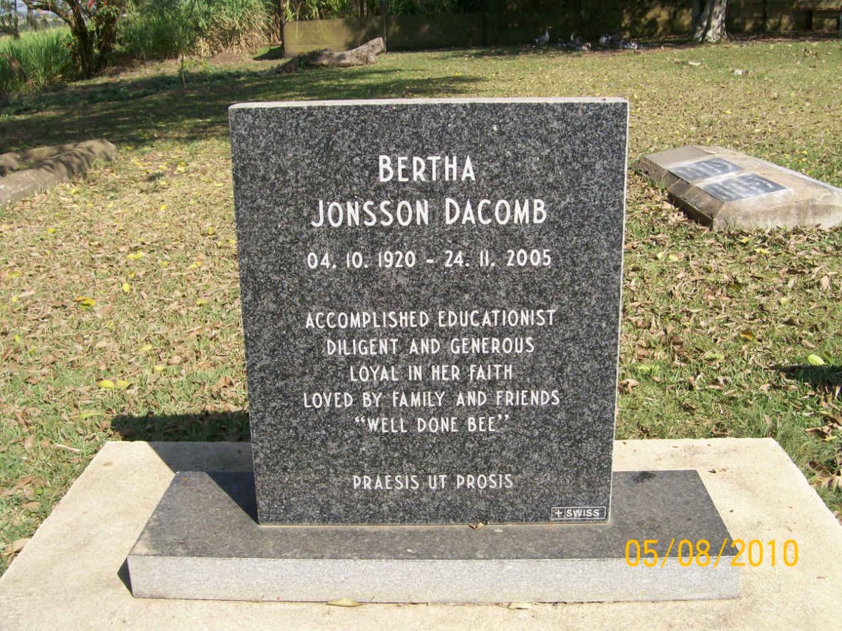 DACOMB Bertha Jonsson 1920-2005