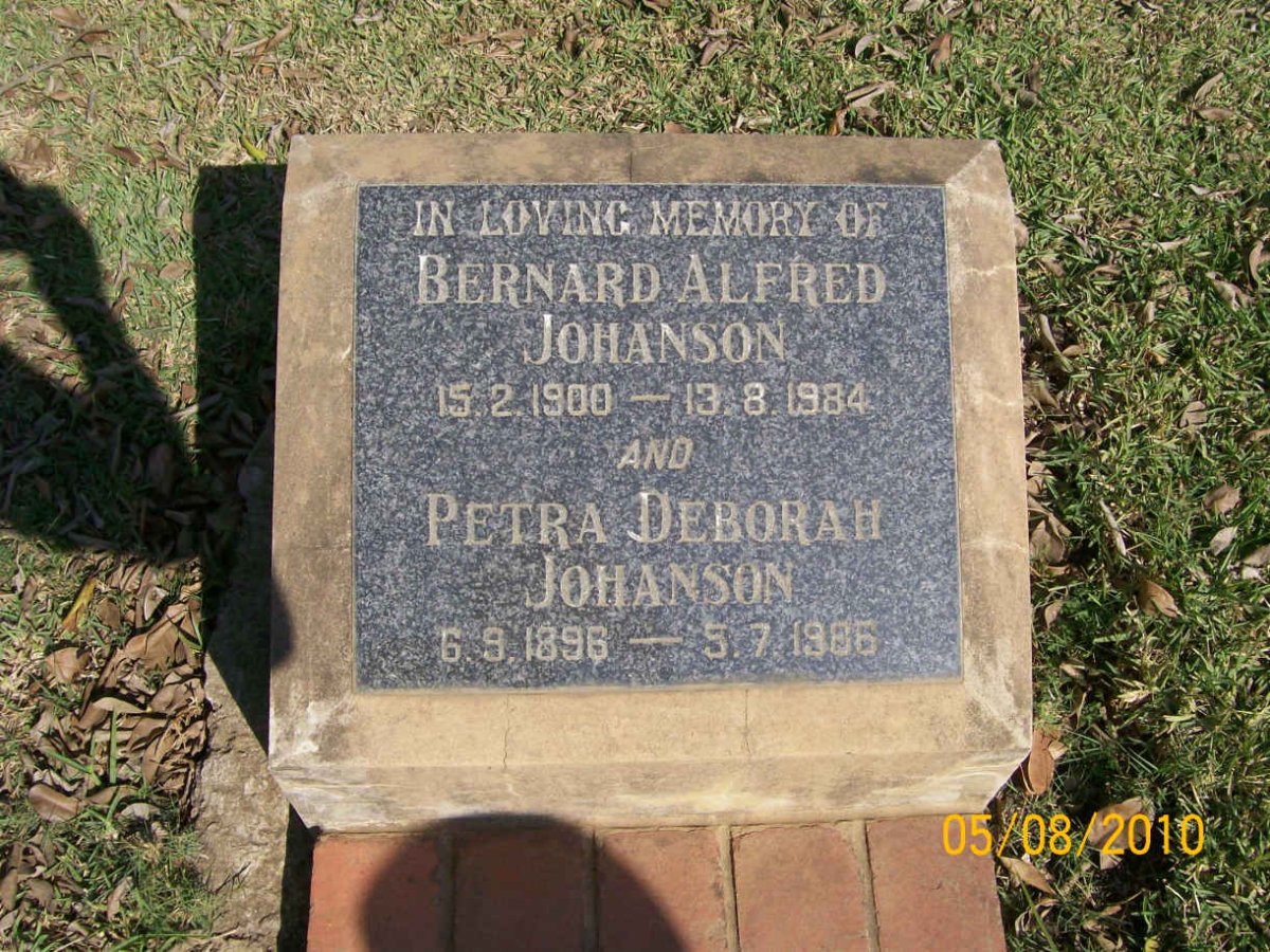 JOHANSON Bernard Alfred 1900-1984 &amp; Petra Deborah 1896-1986