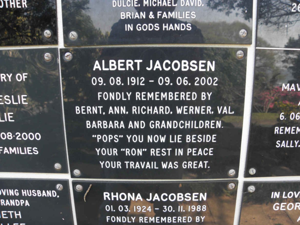 JACOBSEN Albert 1912-2002