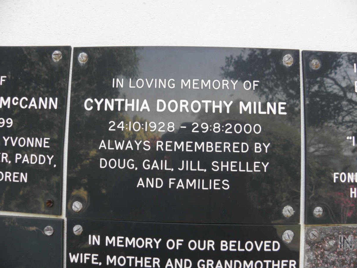 MILNE Cynthia Dorothy 1928-2000