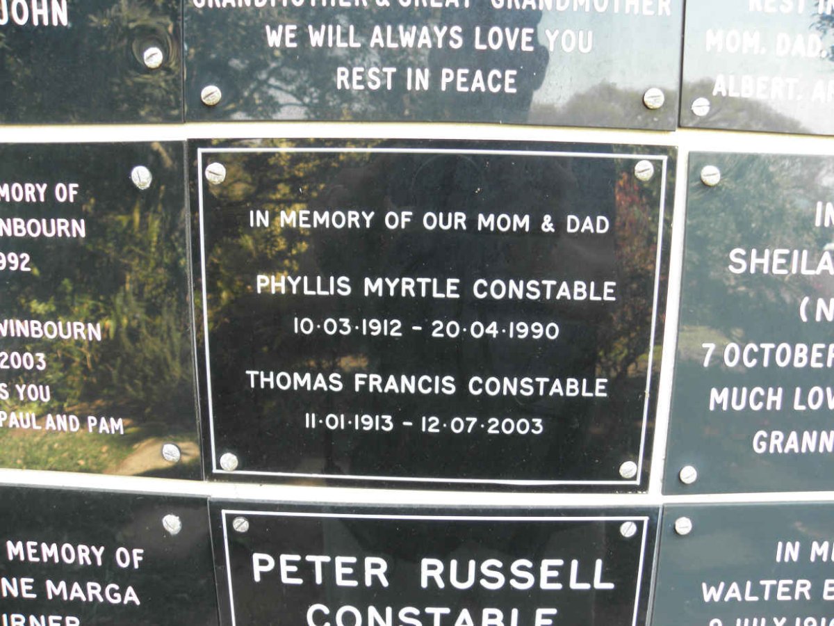 CONSTABLE Thomas Francis 1913-2003 &amp; Phyllis Myrtle 1912-1990