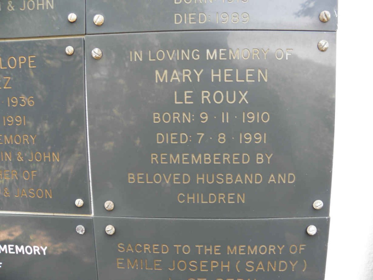 ROUX Mary Helen, le 1910-1991