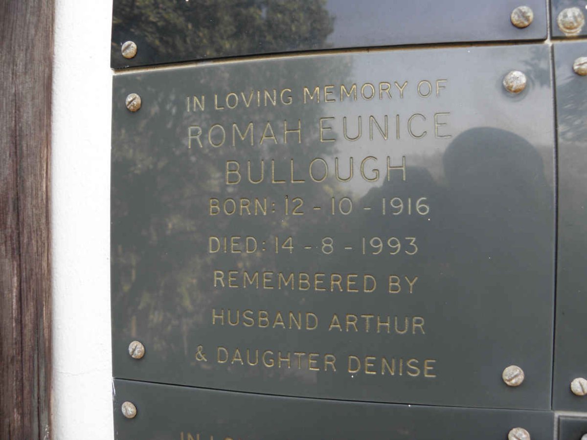 BULLOUGH Romah Eunice 1916-1993