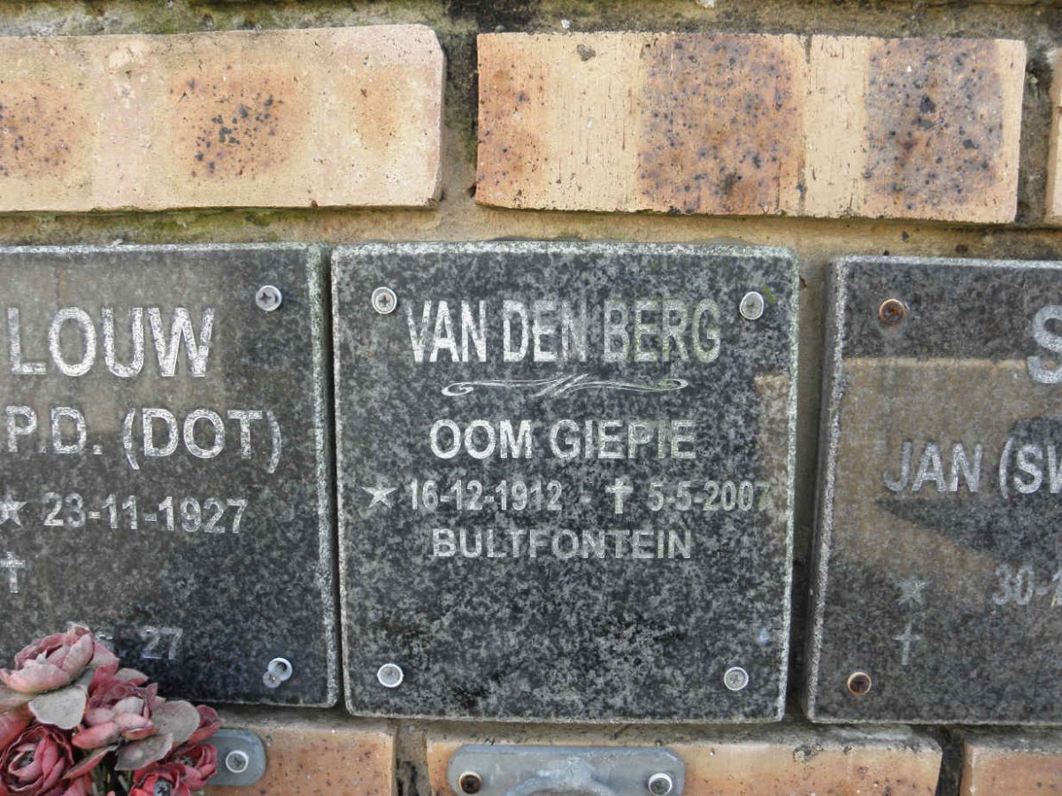 BERG Giepie, van den 1912-2007