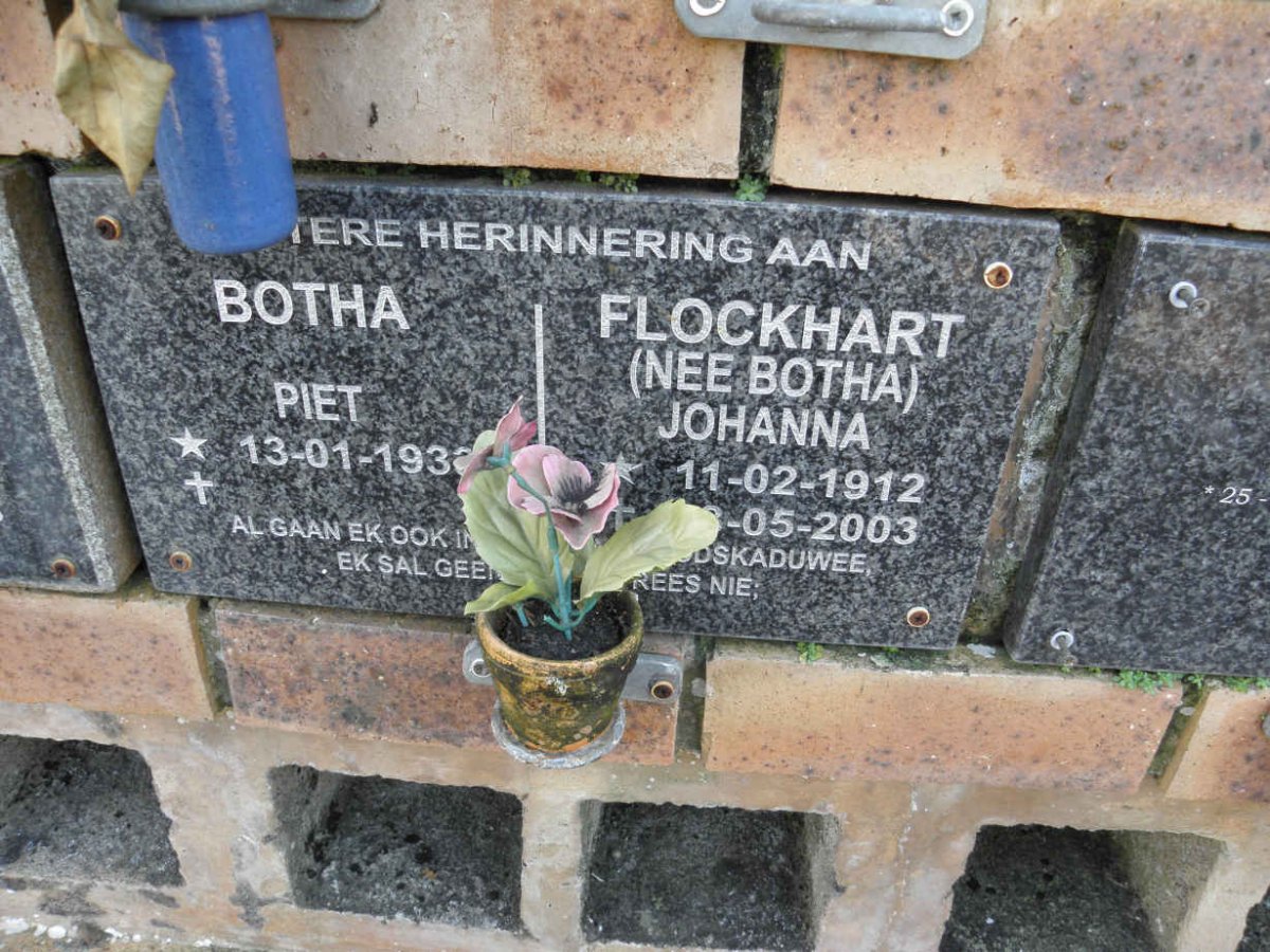 BOTHA Piet 193?- :: FLOCKHARTJohanna nee BOTHA 1912-2003