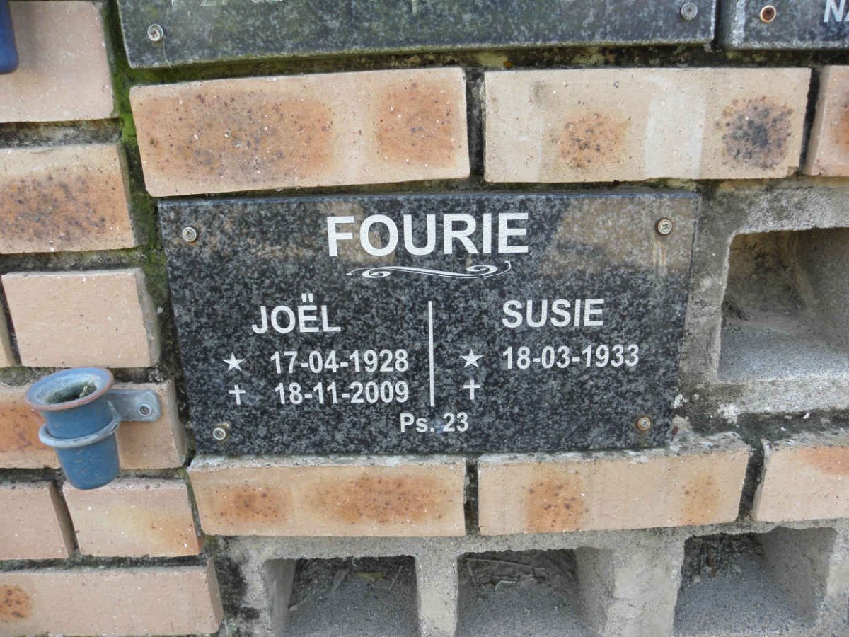 FOURIE Joël 1928-2009 &amp; Susie 1933