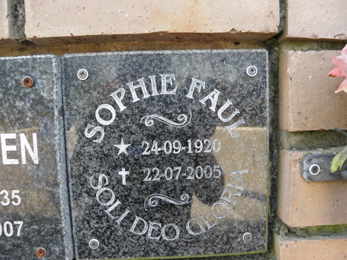 FAUL Sophie 1920-2005